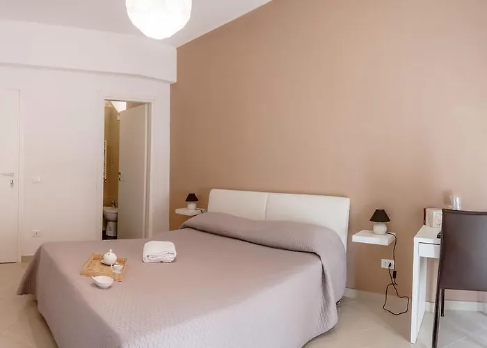Due Passi Bed & Breakfast 4*